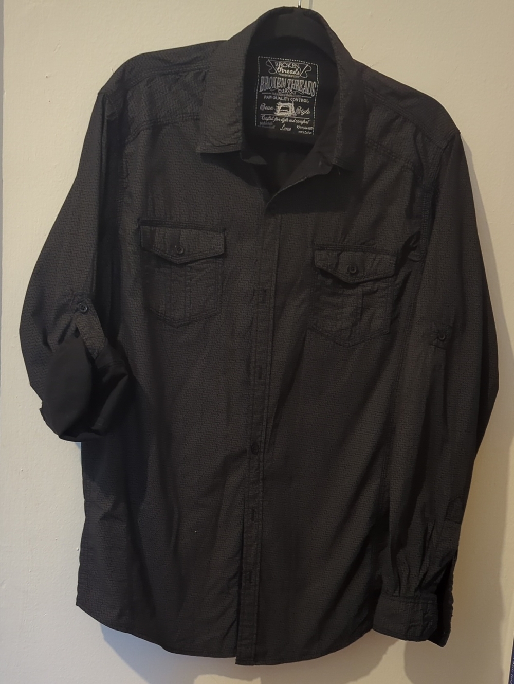 Bundle: 2 Men's Long-Sleeve Button-Down Shirts  Size L - Picture 5 of 8